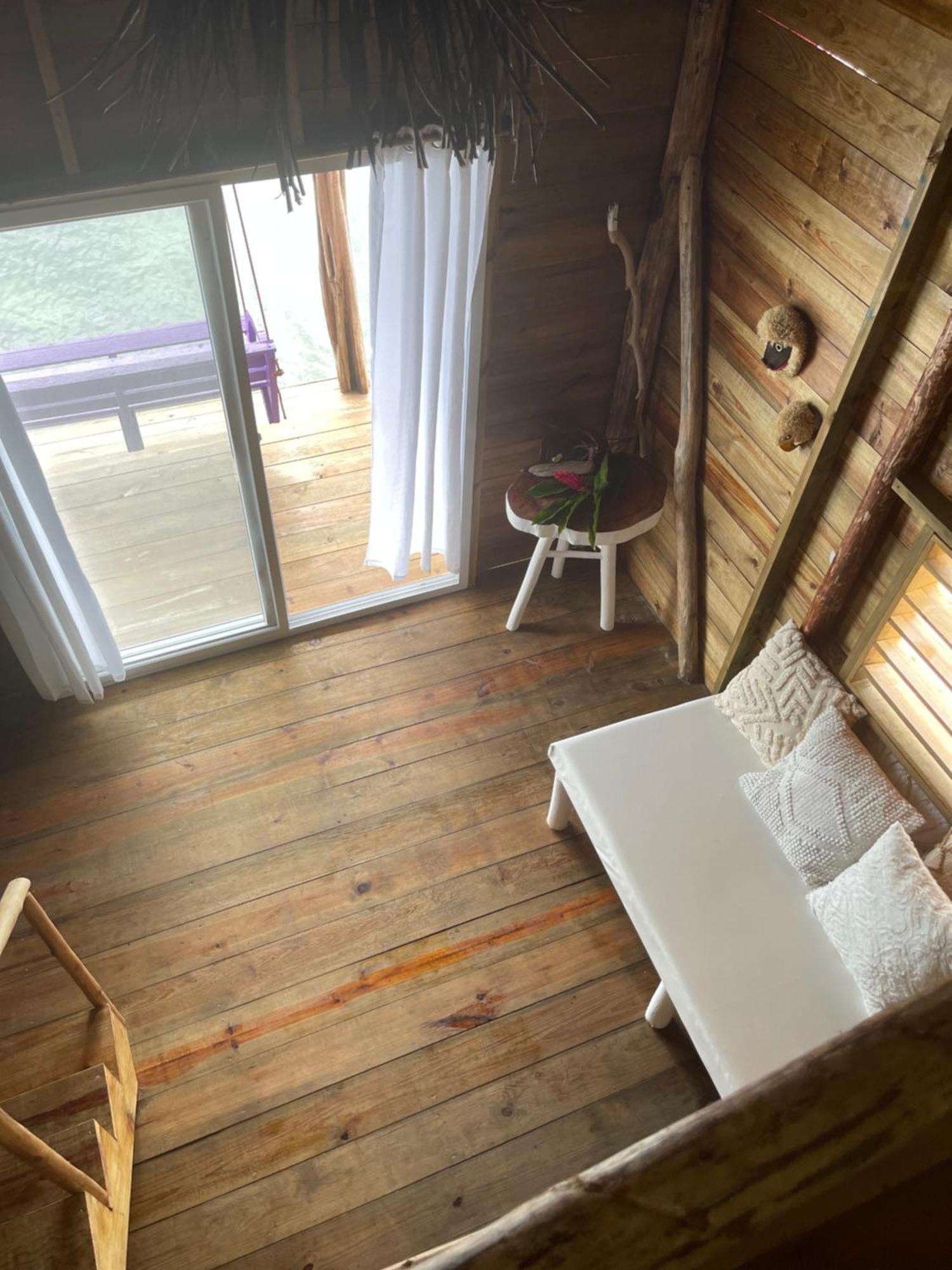 Urraca Monkey Island Eco Resort (Adults Only) Punta Laurel Exterior photo